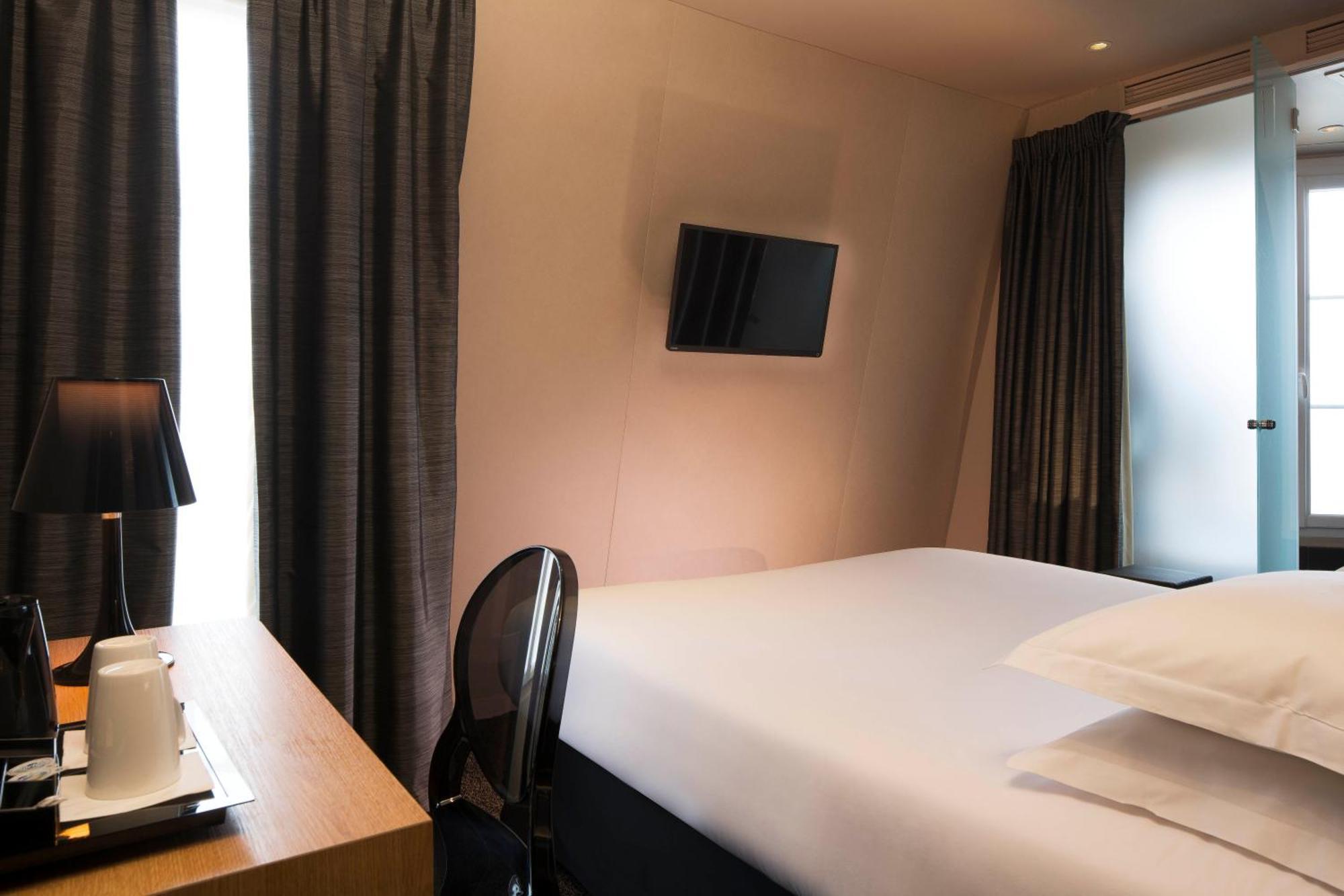 Western Quartier Latin Pantheon Hotel 3*
